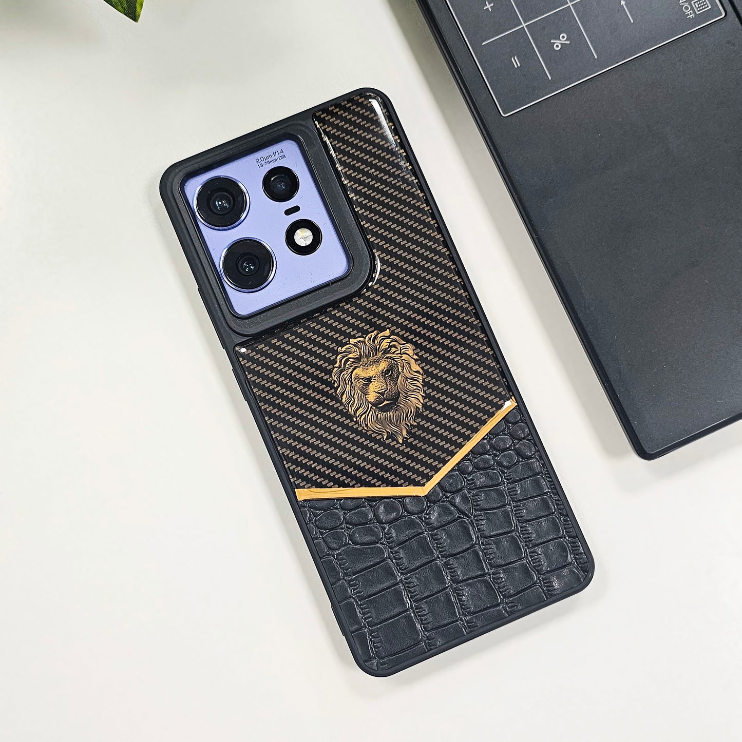 Motorola Edge 50 Pro 5G Luxury Lion Pattern Leather And Liquid Silicone Case