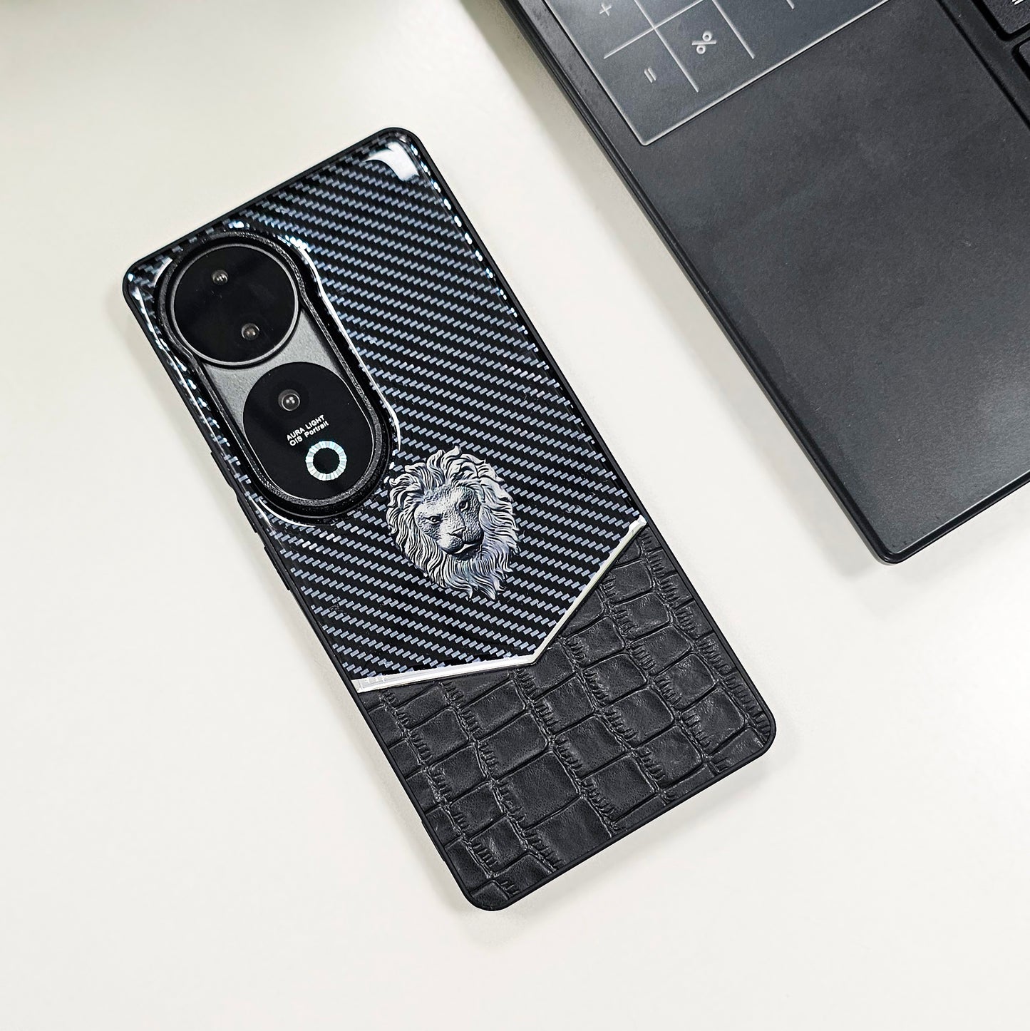 Vivo V40 Pro 5G Luxury Lion Pattern Leather And Liquid Silicone Case