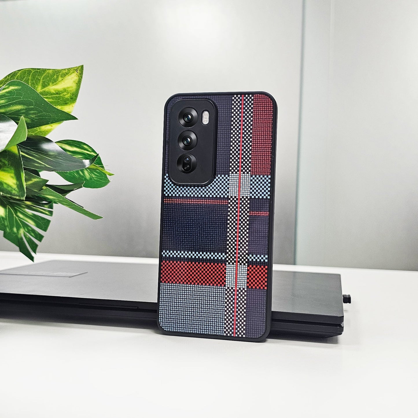 stylish Oppo Reno 12 5G back cover