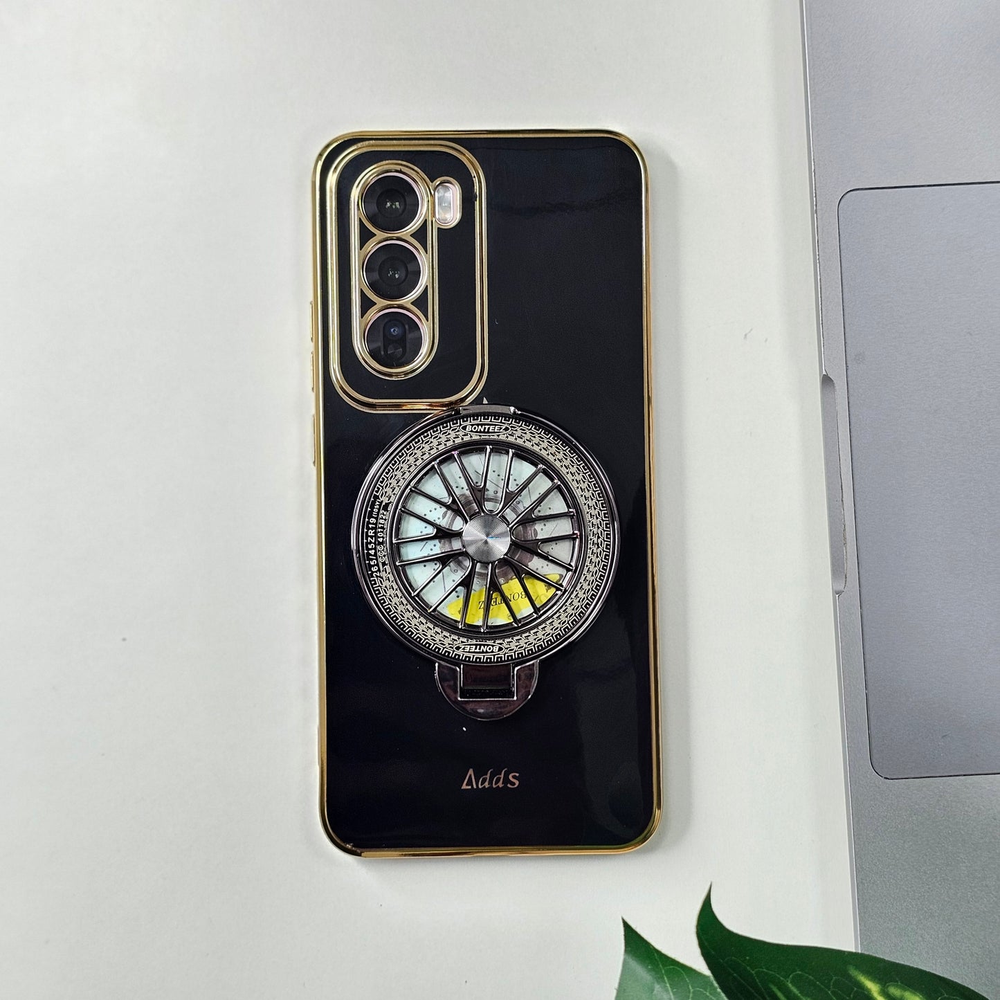 black Oppo Reno 12 5G cover