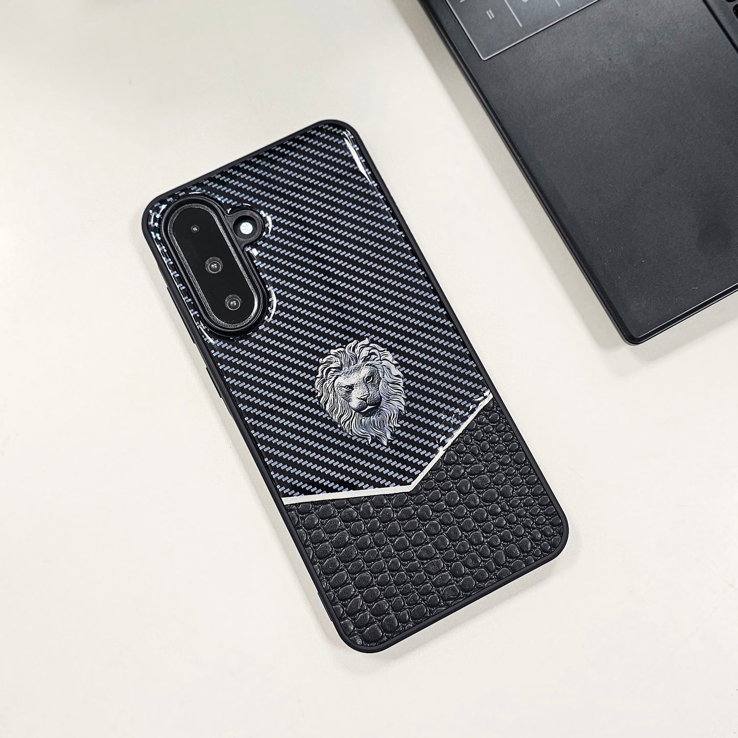 Samsung Galaxy A36 5G Luxury Lion Pattern Leather And Liquid Silicone Case
