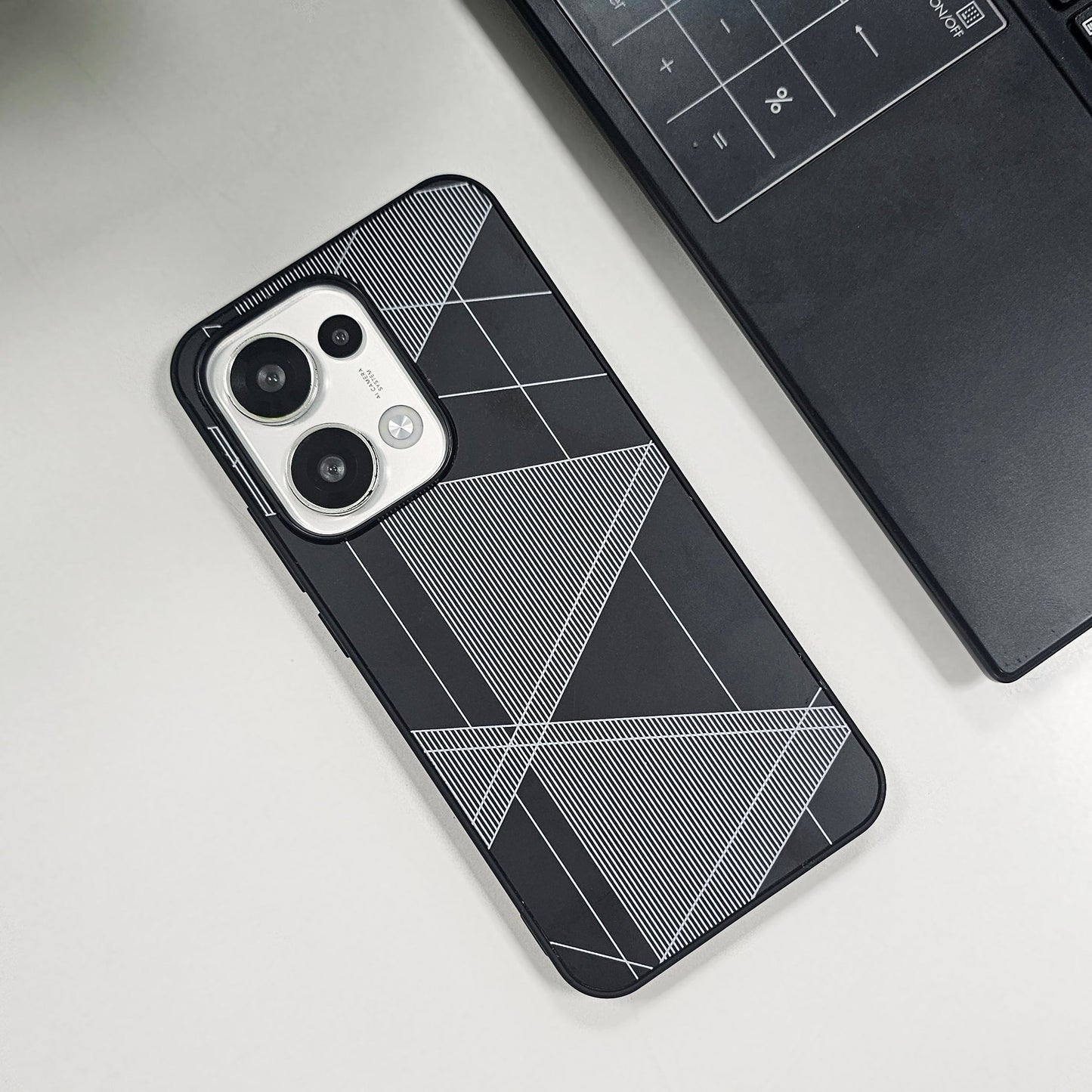 Oppo Reno 13 5G Triangle Pattern Matte Back Shockproof Case